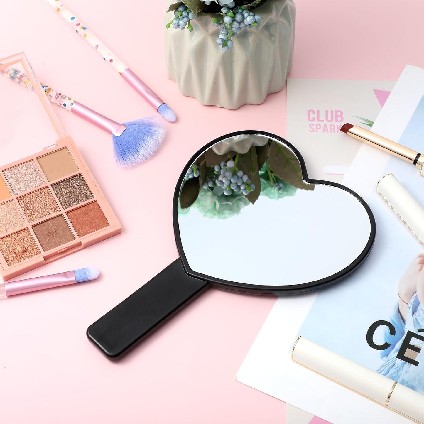 Heart Shaped Handheld Lash Mirror