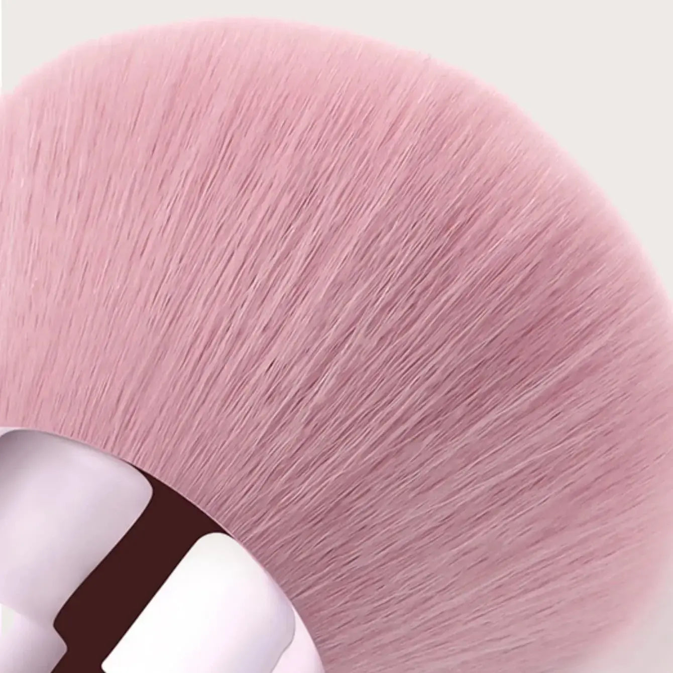 Heavy Soft Bristle Dusting Puffy Brush - Rose Gold